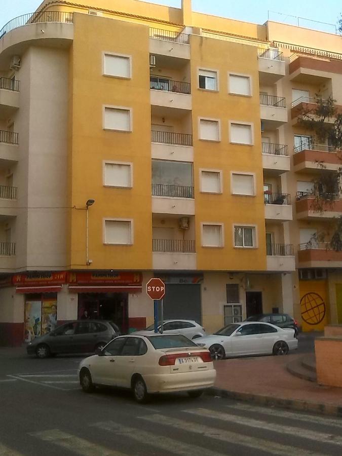 Torrevieja-Lugomar Lägenhet Exteriör bild
